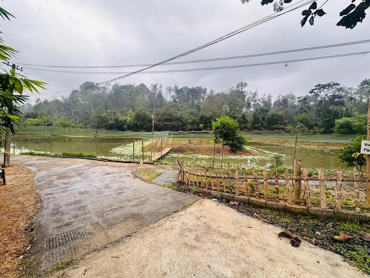 Spanish Bungalow Kalpetta Homestay